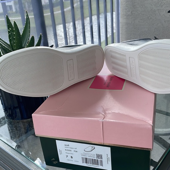 New With Bow Kate Spade Slip on Sneakers - Picture 5 of 7